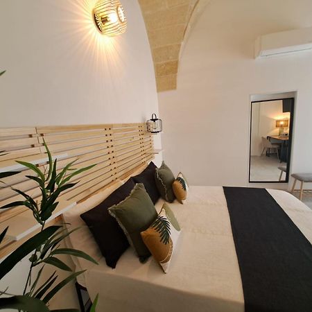 Mae Apulian Rooms Grottaglie Buitenkant foto