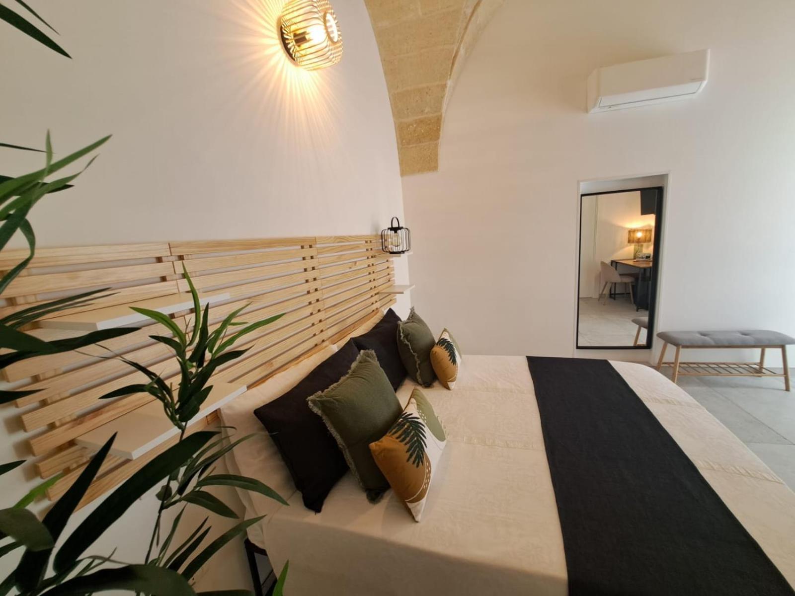 Mae Apulian Rooms Grottaglie Buitenkant foto