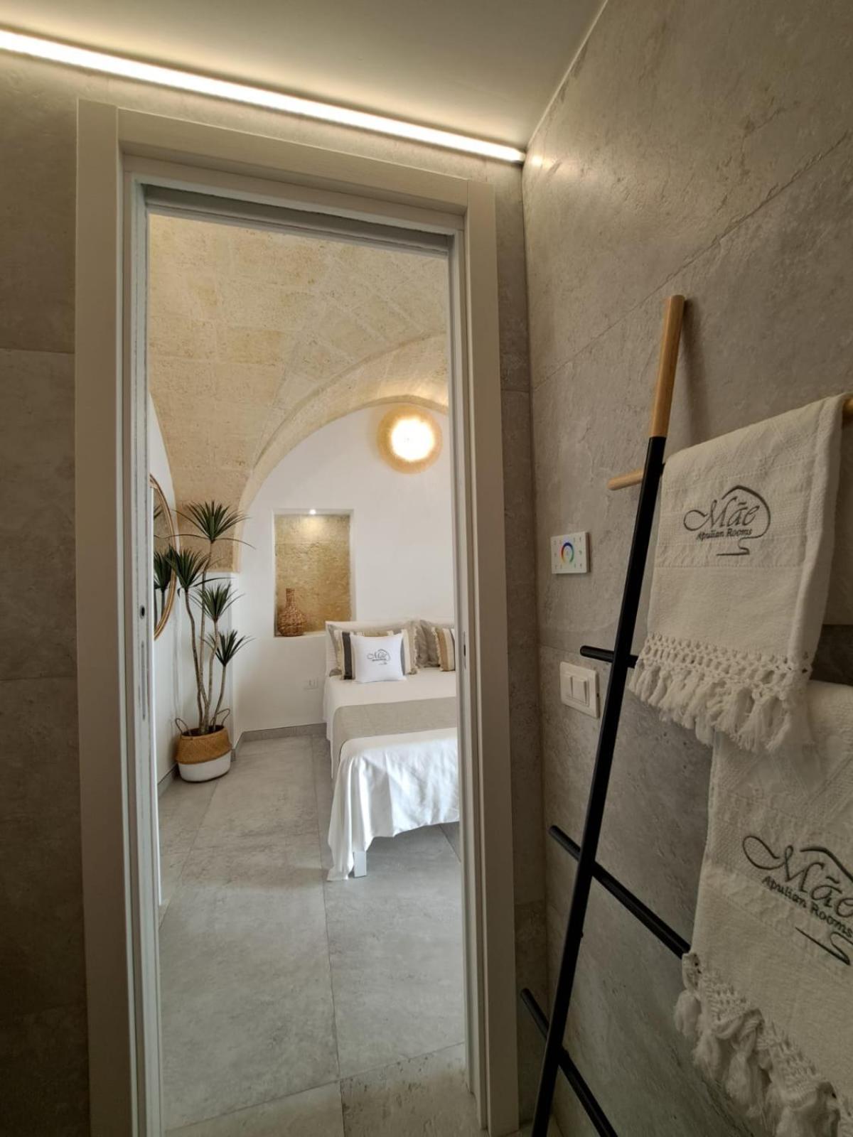 Mae Apulian Rooms Grottaglie Buitenkant foto