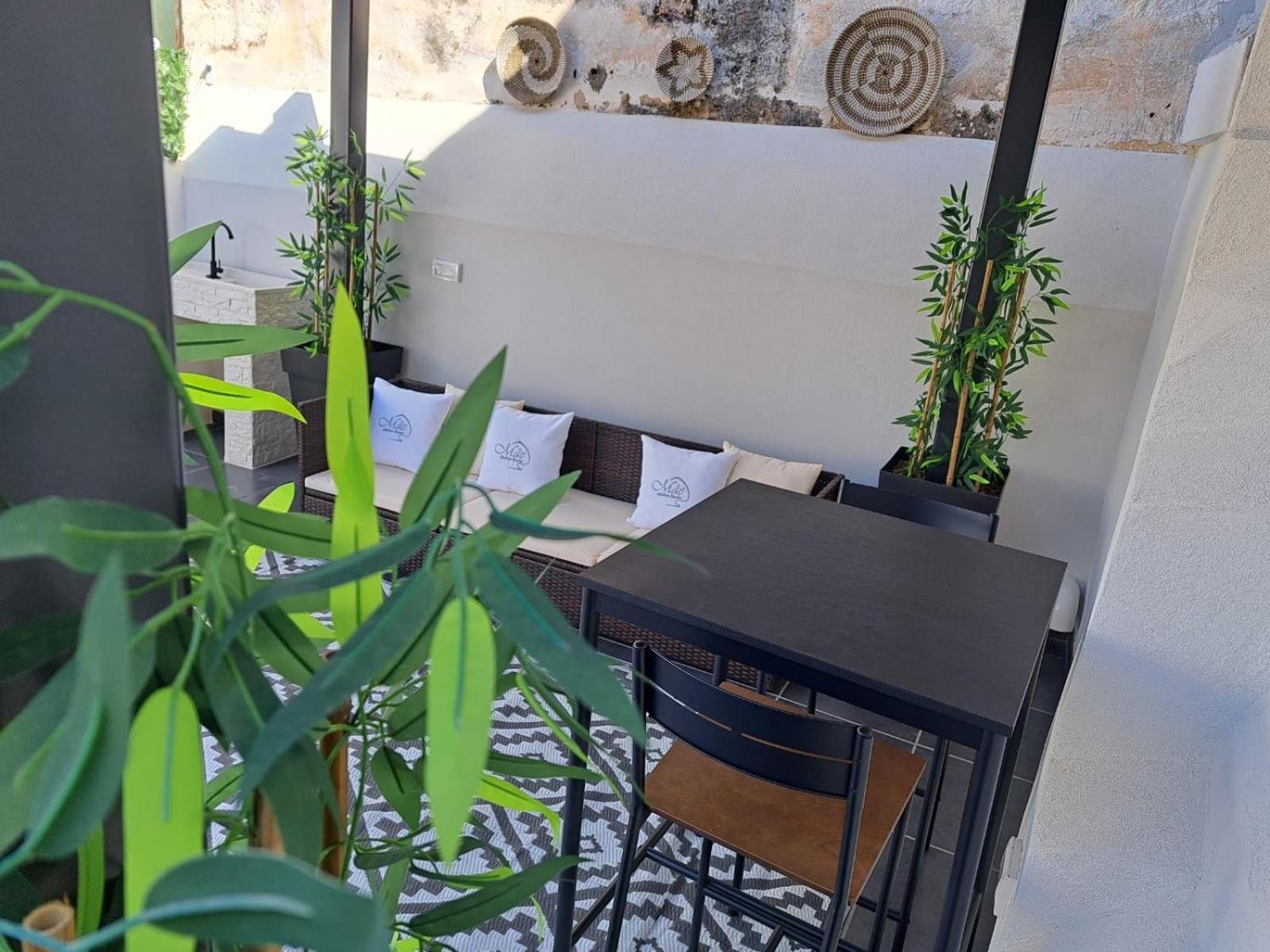 Mae Apulian Rooms Grottaglie Buitenkant foto